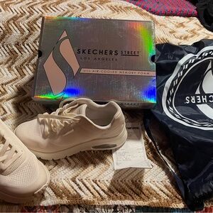 Skechers Women's Cream Sneakers